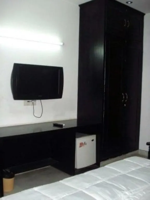 Hotel Kay Nine Гургаон 3*,  Индия